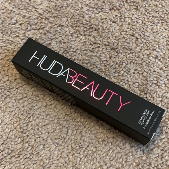 HUDA BEAUTY Other - Huda beauty complexion perfection